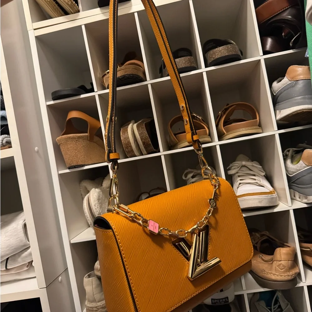 Epi twist bag - Picture 4 of 13